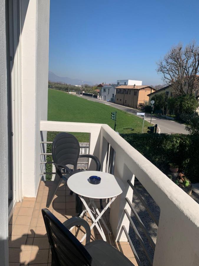 Betty'S House Bed & Breakfast Lazise Exterior foto