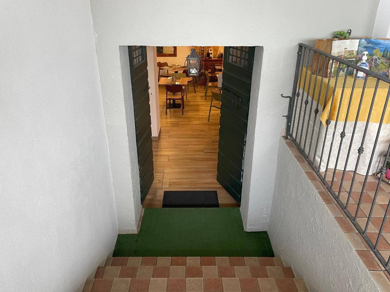 Betty'S House Bed & Breakfast Lazise Exterior foto