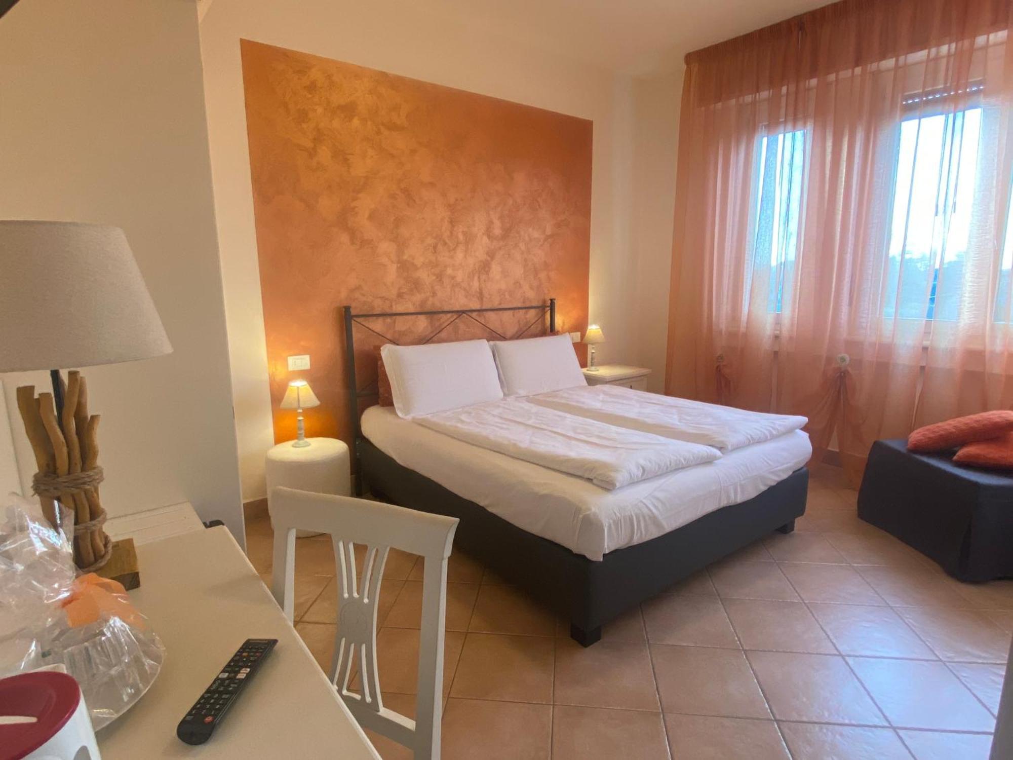 Betty'S House Bed & Breakfast Lazise Exterior foto