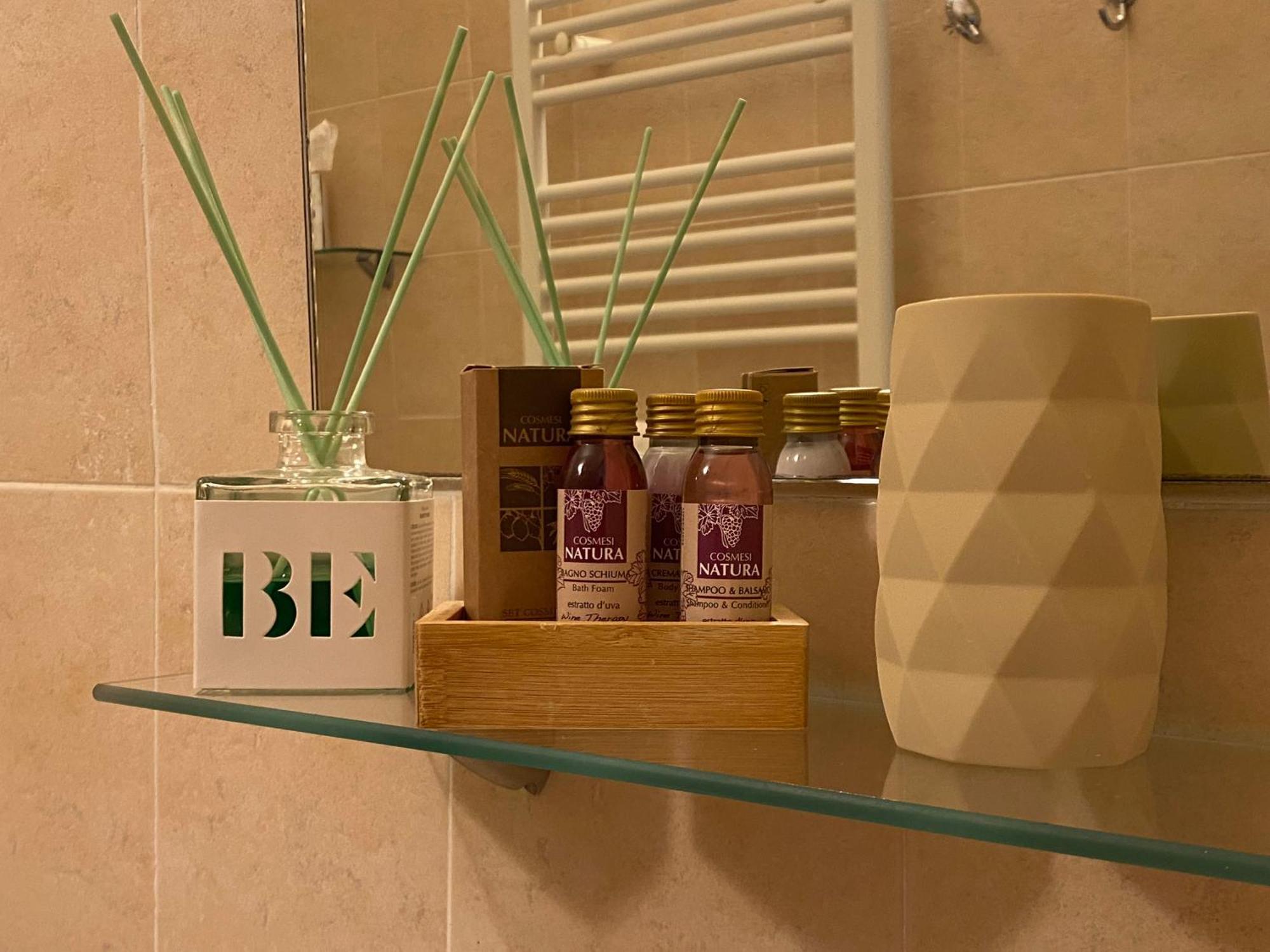 Betty'S House Bed & Breakfast Lazise Exterior foto